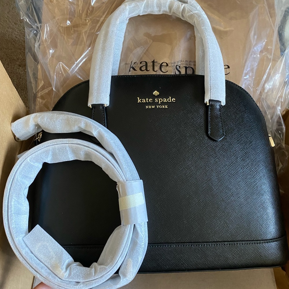 💥NWT💥Kate Spade cross body.
